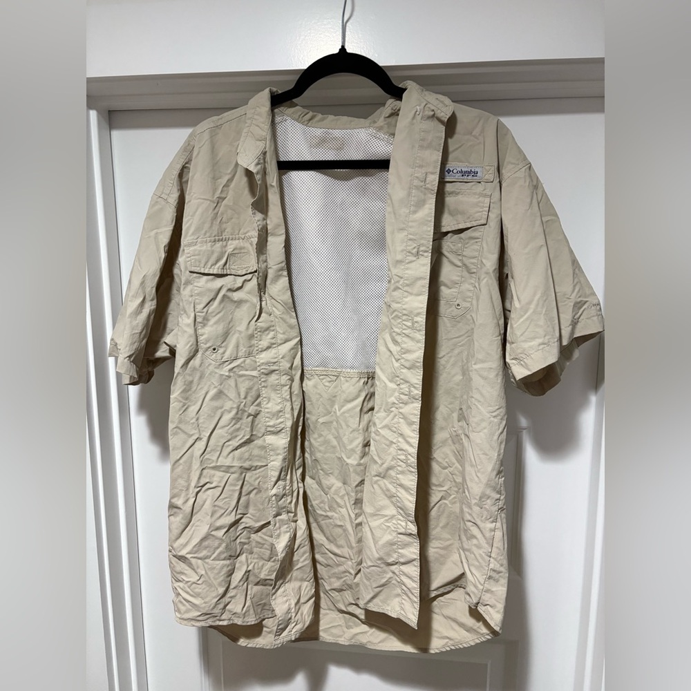 Columbia PFG fishing shirt